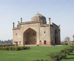 Delhi Agra Jaipur Travel Package